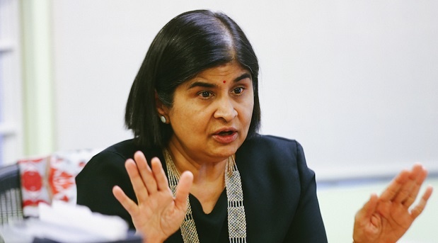 நஜீப் வழக்கறிஞருக்கு அமைச்சர் அஸாலினா கடிதம். அரசாங்க தலையீடு உள்ளதா? அம்பிகா ஸ்ரீ நிவாசன் கேள்வி