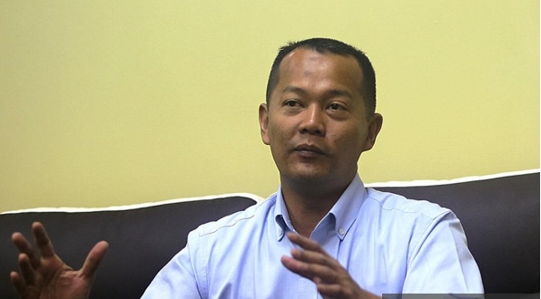 அனுமதிக்கப்பட்ட லிட்டரை விட, அதிகமான லிட்டர் எண்ணெயைக் கிடங்கில் வைத்திருந்த நடவடிக்கை