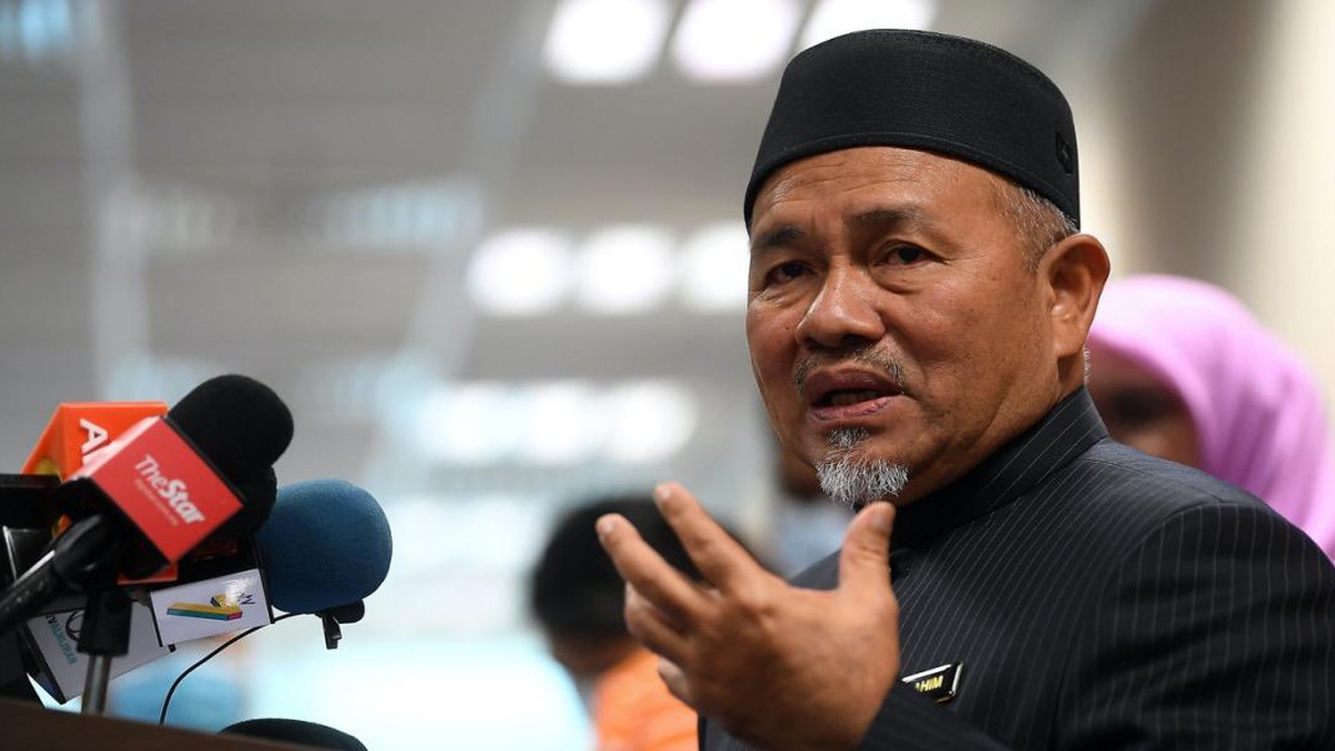 எதிர்கட்சித் தலைவர் மாற்றப்படலாம்