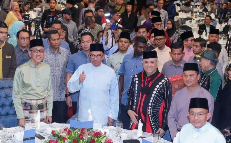 பாஸ் கட்சியின் 3 மாநிலங்களில் பிரதமரின் ஹரிராயா பொது உபசரிப்பா?