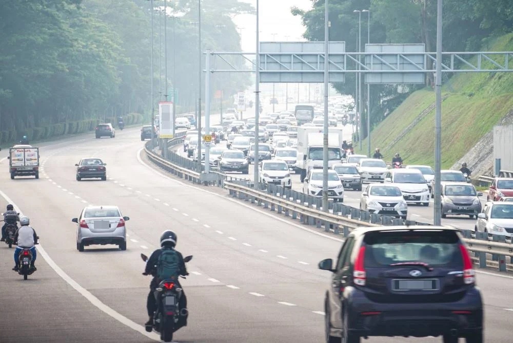 நாள் ஒன்றுக்கு சராசரி இருவர் வீதம் இறக்கின்றனர்