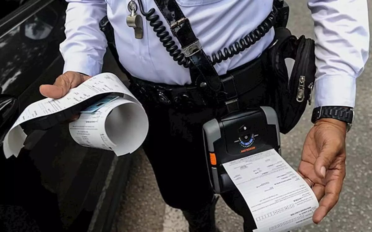 சொகுசு பேருந்து ஓட்டுநருக்கு சமன்