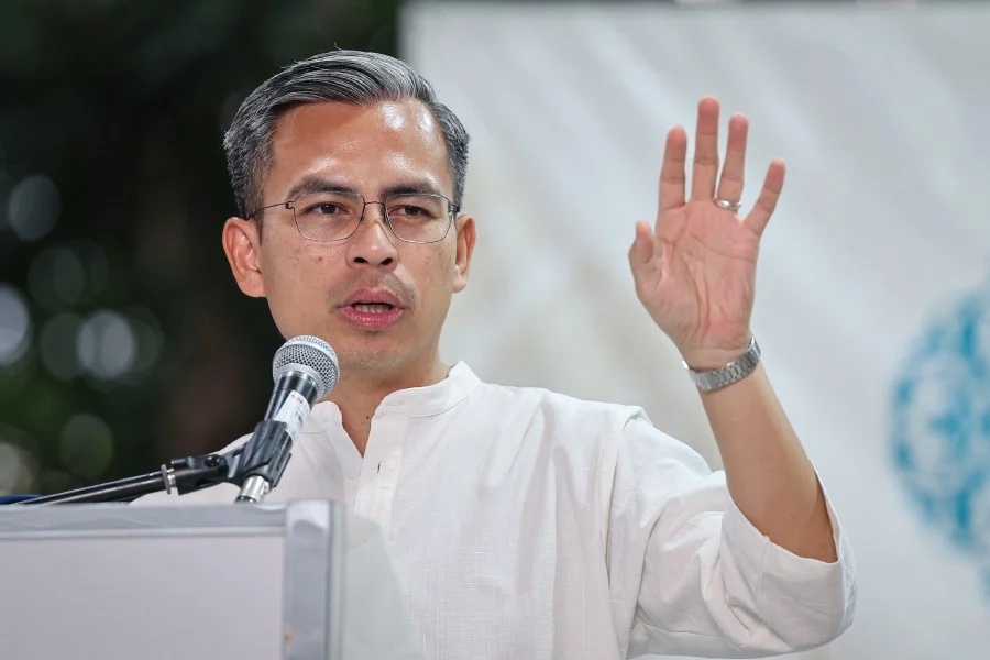 அதிகாரப்பூர்வ அறிவிப்பு வரும் வரையில் பொறுமைக்காக்க வேண்டும்