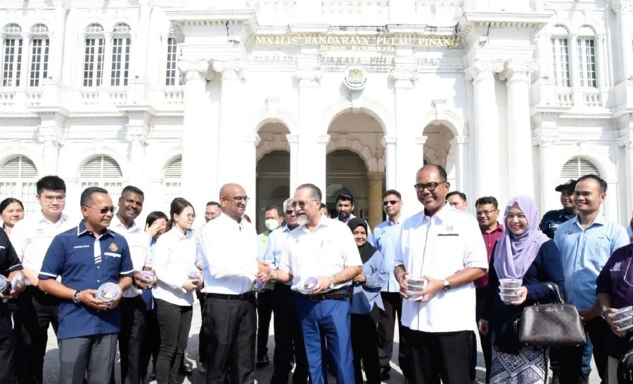 பினாங்கு மாநகர் மன்றத்திற்குப் புதிய மேயர்