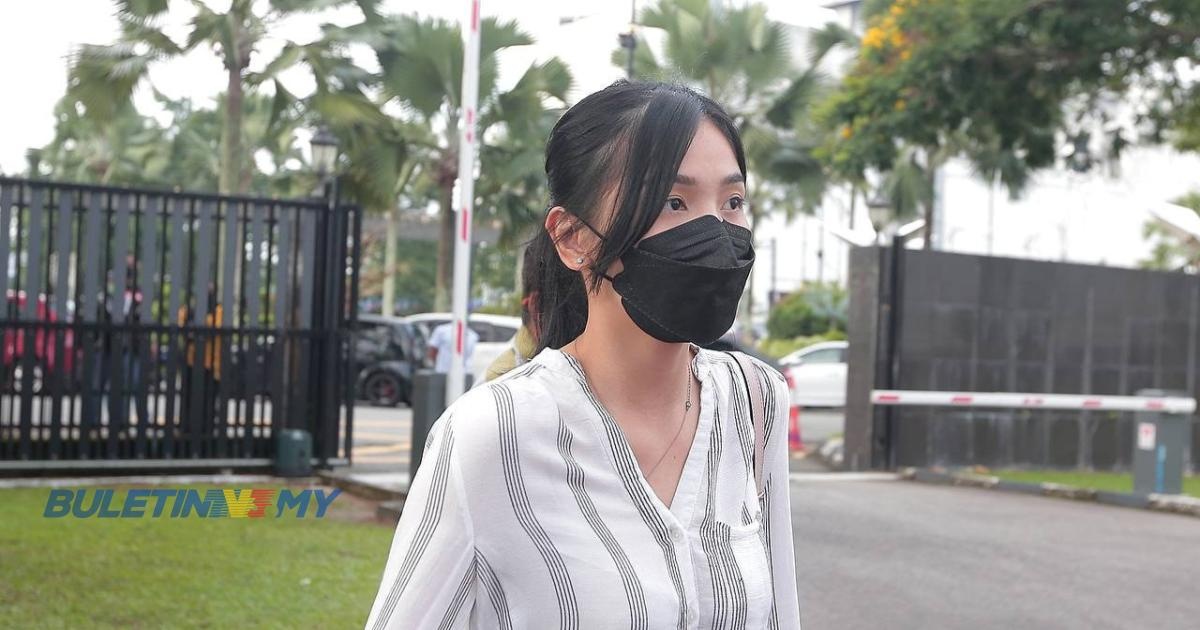 பெண் குமாஸ்தா விடுதலை