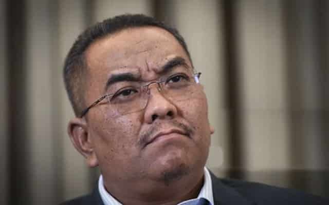 தேசிய நிதியமைப்பு மன்றத்திலிருந்து நீக்க திட்டம்