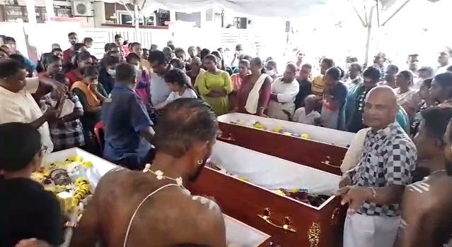 பொது மக்களின் கண்ணீர் அஞ்சலிக்குப் பிறகு தகனம்