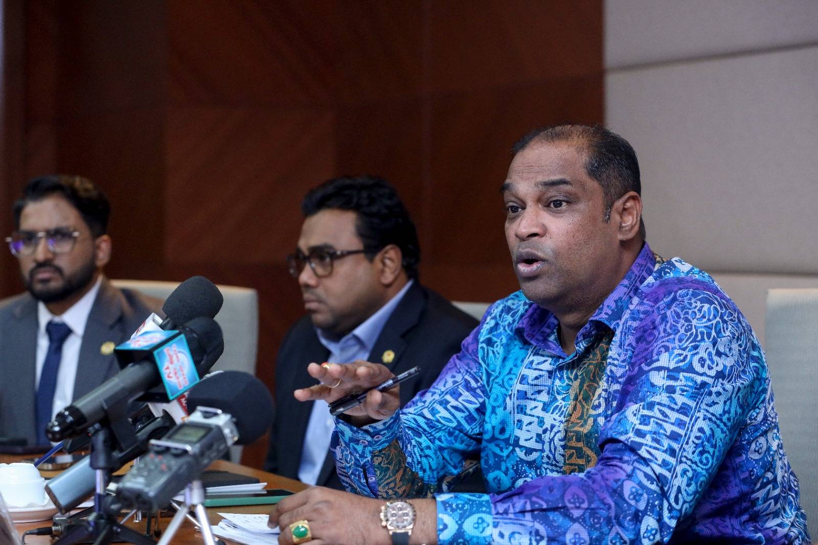 பி 40 தரப்பைச் சேர்ந்த இந்தியர்களுக்கு 3 பிரத்தியேக உதவித் திட்டங்களை அறிவித்தது மித்ரா