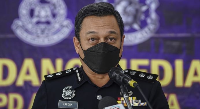 இரு மாணவர்களுக்கிடையே ஏற்பட்ட கைகலப்பு