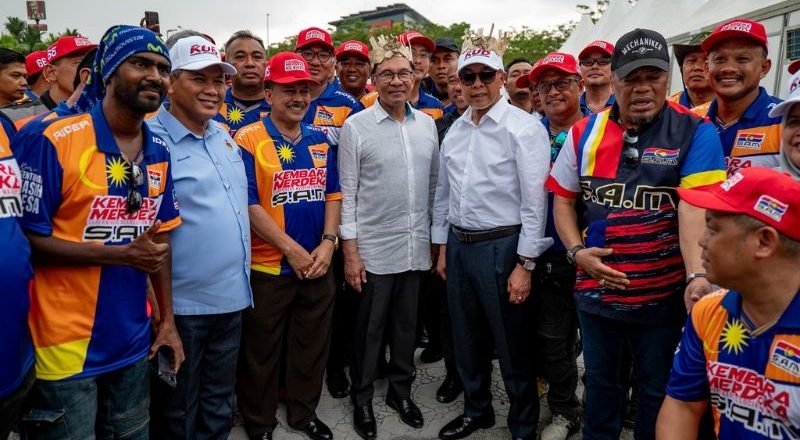 அரசியல் கருத்துவேறுபாட்டை பகைமையின் ஆயுதமாக பயன்படுத்தக்கூடாது