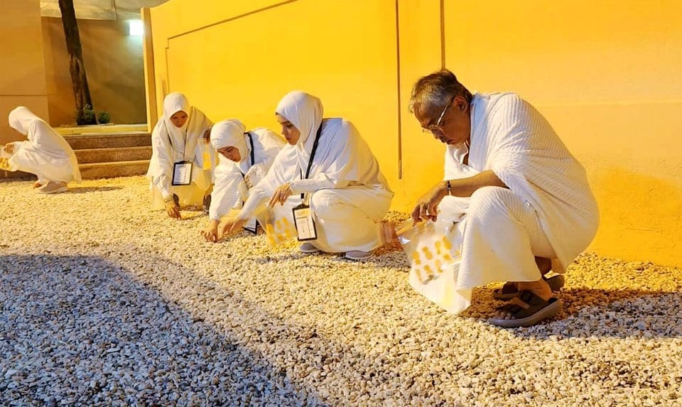 ஹஜ்ஜுப் பெருநாளை கொண்டாடும் மக்களுக்கு வாழ்த்து