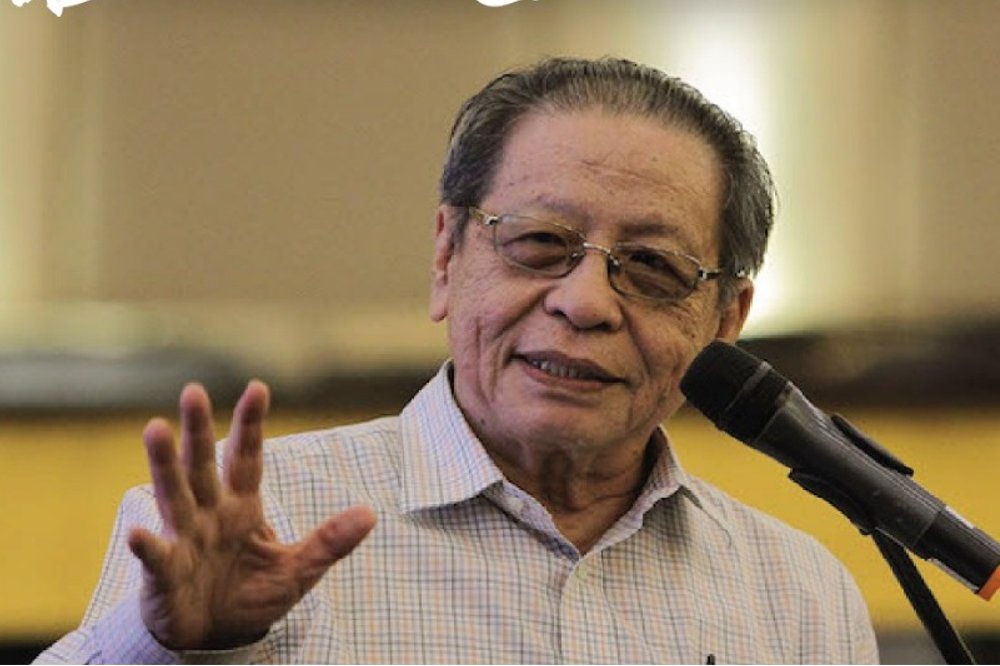 லிம் என்றே தம்மை அழைக்கலாம்