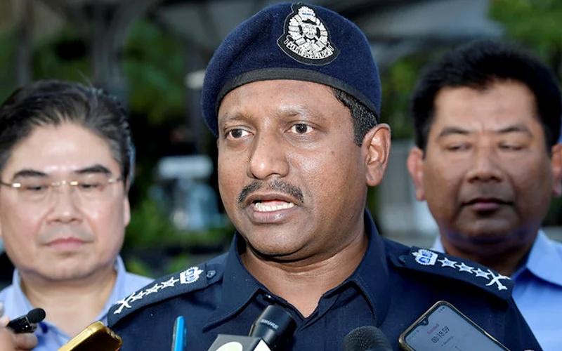 மருத்துவமனையிலிருந்து கைதி தப்பினார், வேட்டை தொடர்கிறது