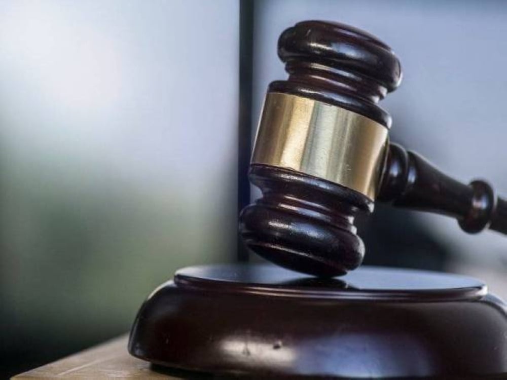 மனைவியை அடித்து காயப்படுத்தியதாக கணவர் மீது குற்றச்சாட்டு