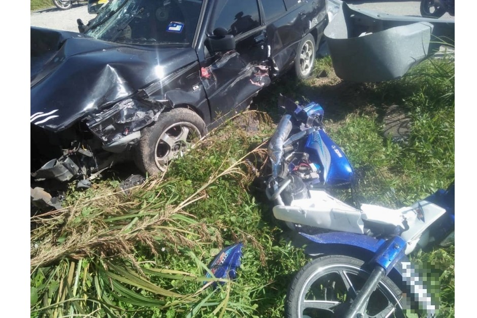 கார் ஒன்றில் மோதி மோட்டார் சைக்கிளோட்டி பலி