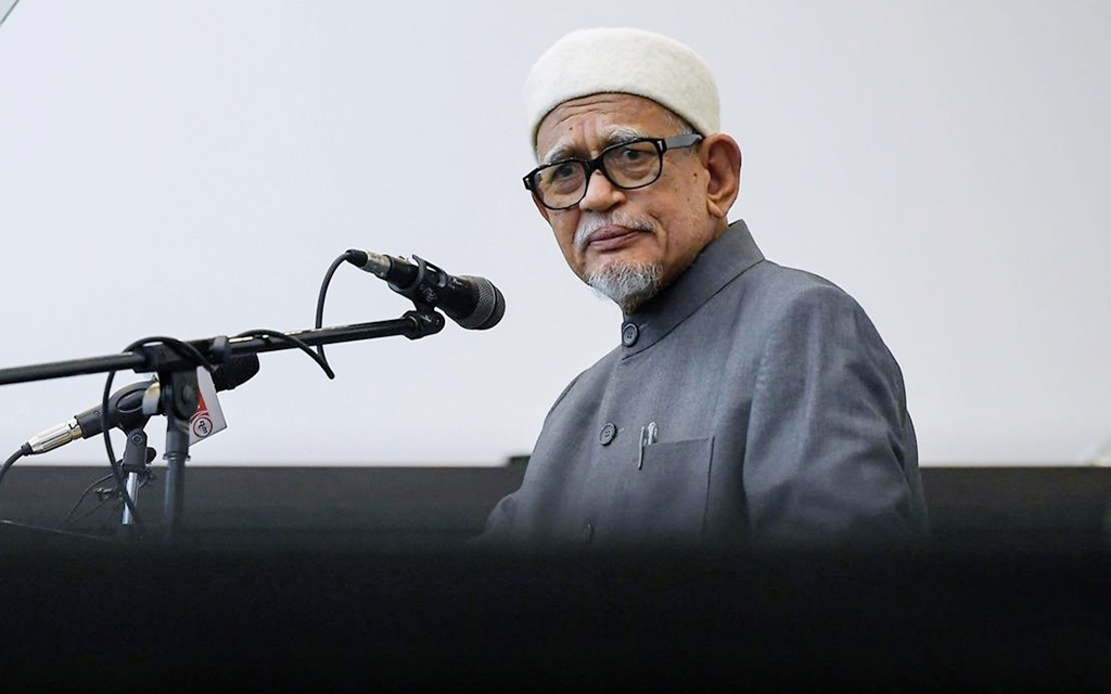 புக்கிட் அமான் பிடியில் பாஸ் கட்சித் தலைவர் ஹாடி அவாங்