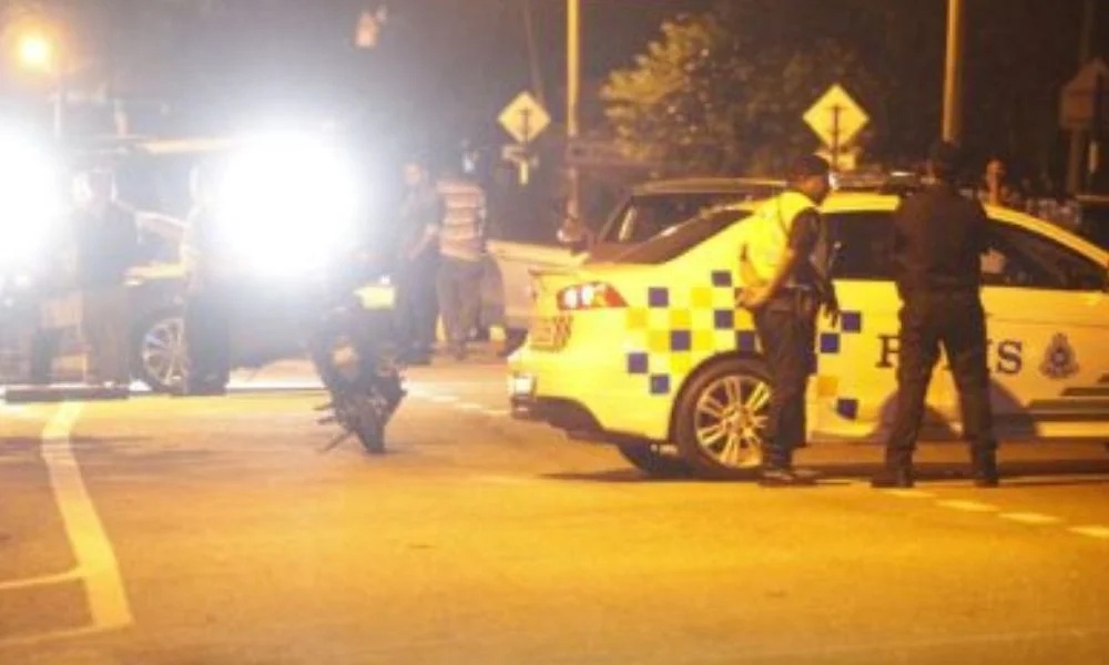 காரின் பூட்டில் ஆடவரின் சடலம் கண்டு பிடிப்பு