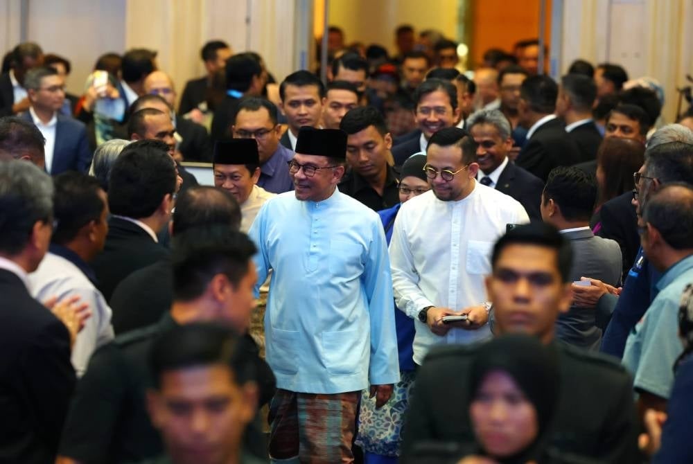 2 லட்சத்திற்கும் மேற்பட்டவர்களுக்கு தலா 600 வெள்ளி ரொக்க உதவித் தொகை