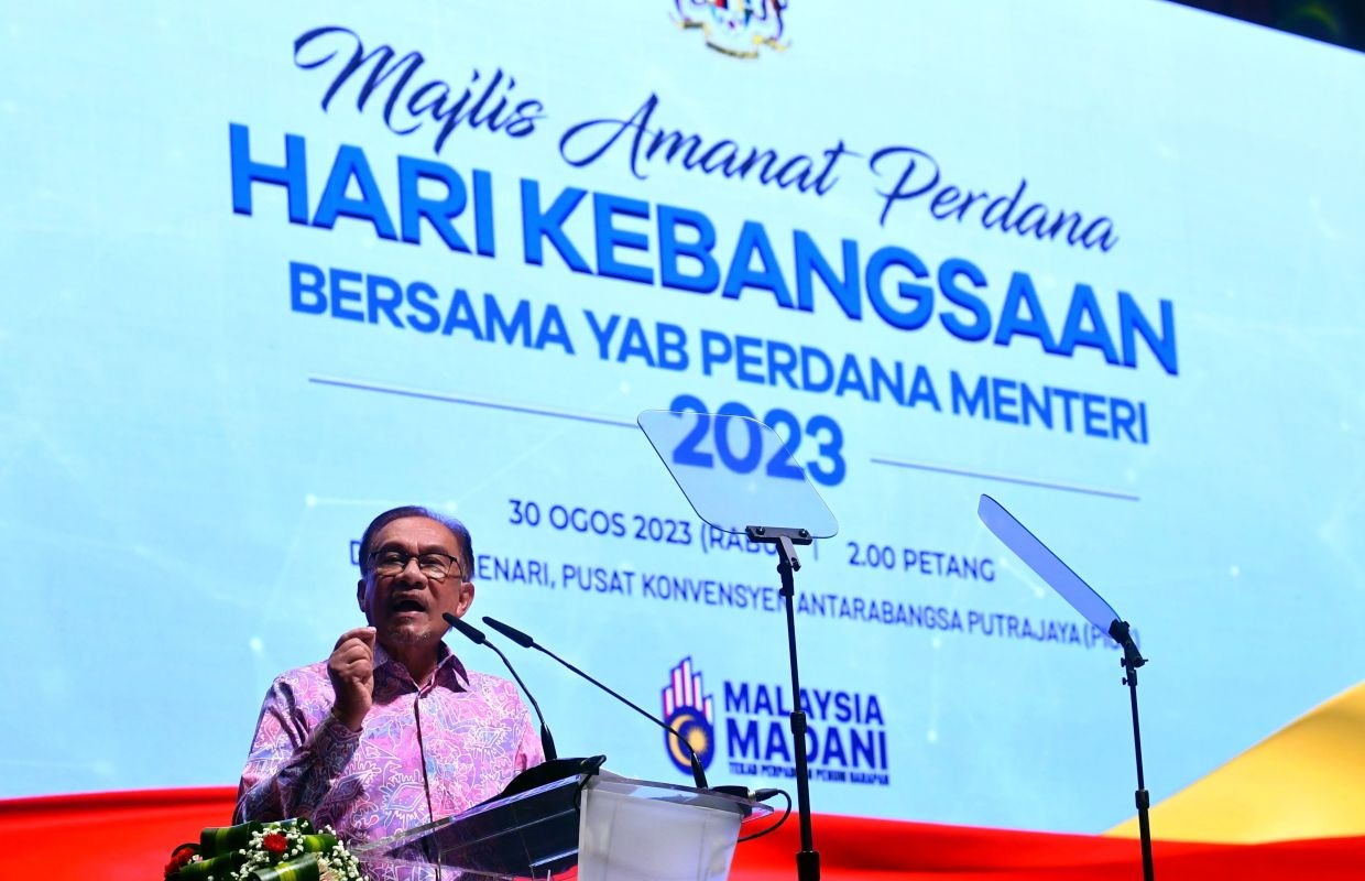 ஒற்றுமை அரசாங்கம் அனைத்து மலேசியர்களையும் பாதுகாக்கும் தேசியத் தின செய்தியில் பிரதமர் அன்வார் உத்தரவாதம்