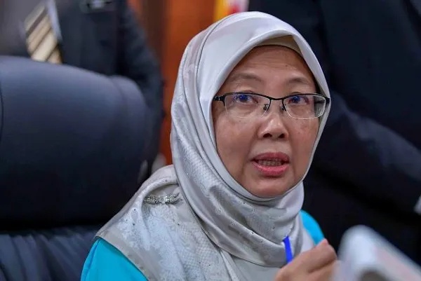 இலவச தடுப்பூசித் திட்டம், அடுத்த ஆண்டு அறிமுகம்