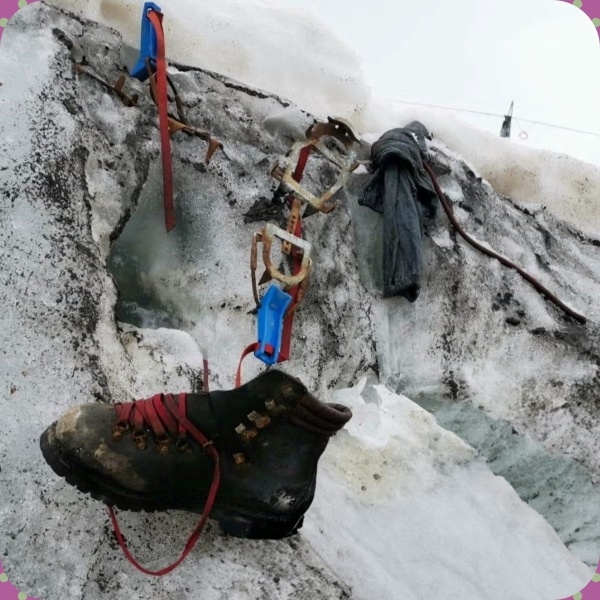 37 ஆண்டுகளுக்கு பின் கண்டுபிடிக்கப்பட்ட சடலம்! கொஞ்சம் கூட அழுகவில்லையே.. ஆல்ப்ஸ் மலையில் ஷாக்