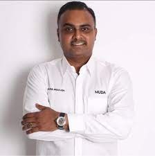 இந்தியர்கள் அரசியல் விழிப்புணர்வை கொண்டு இருக்க வேண்டும்