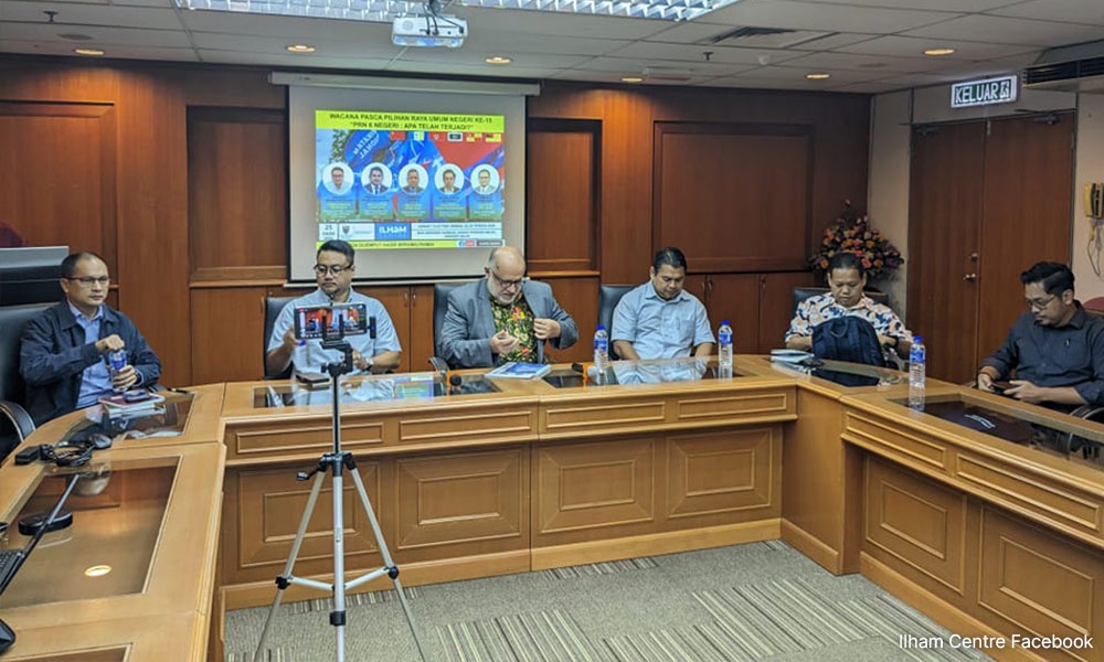 அம்னோ பிரச்னை இப்போதைக்கு தீராது