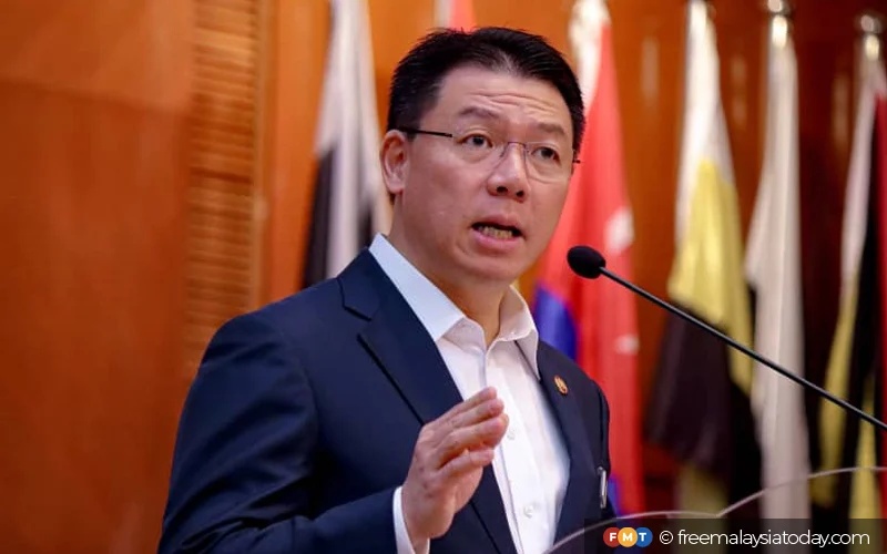 சுயமாக மருந்துப் பொருட்களை பெற்றுக்கொள்ளலாம்