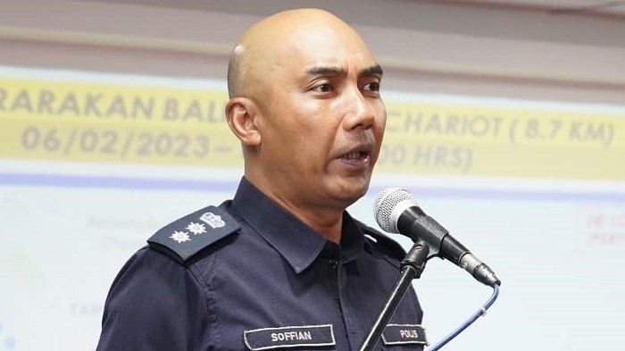 மாது தாக்கப்பட்ட சம்பவம் போ​லீசார் விசாரணை