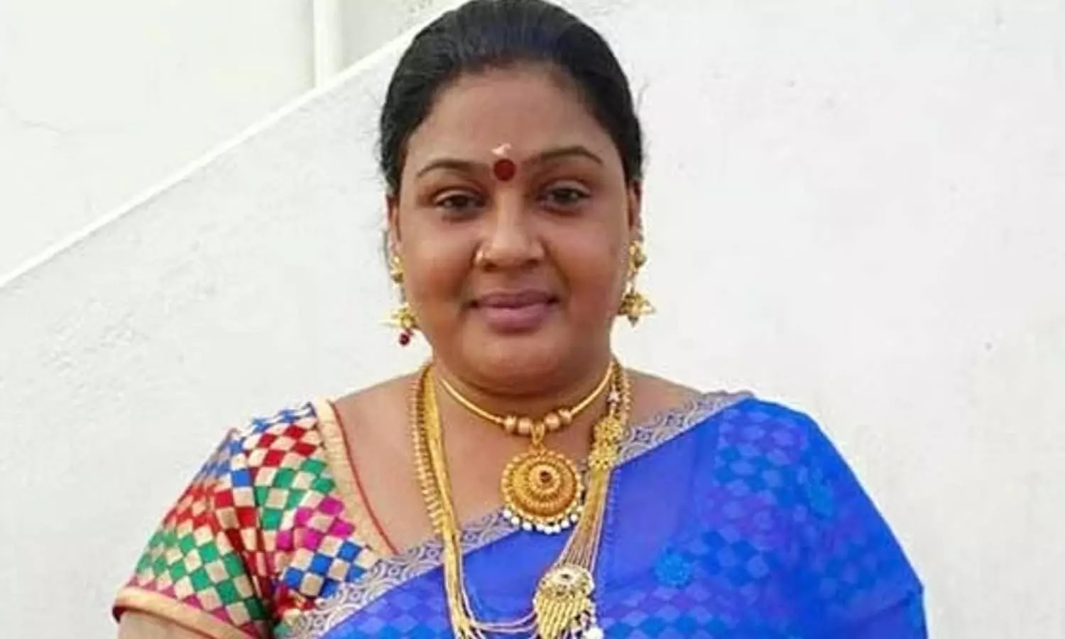 அங்காடிதெரு பட நடிகை சிந்து காலமானார்.