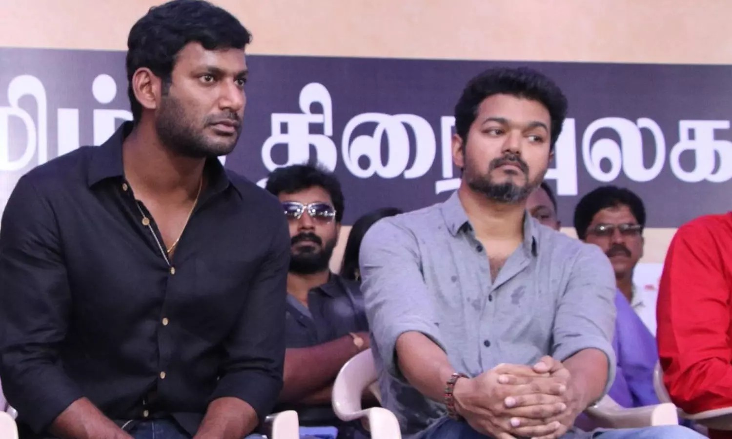 நடிகர் விஜய் அரசியலுக்கு வந்தால் வாழ்த்துவேன்- விஷால் பேட்டி