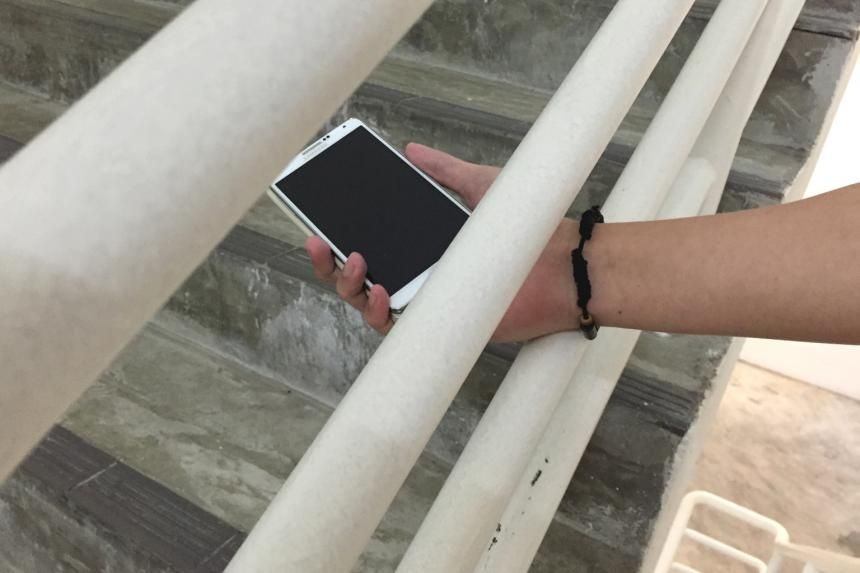 காமூகனை போலீசார் தேடி வருகின்றனர்