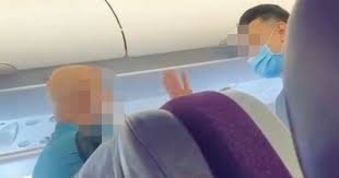 மலேசிய விமானத்திற்கு இடையூறு விளைவித்ததாக ஆஸ்ரேலிய பிரஜை மீது குற்றச்சாட்டு.