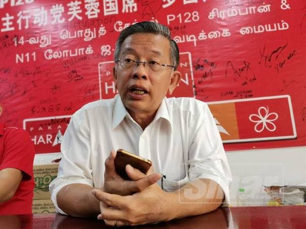 தமிழ்ப்பள்ளிகளுக்கு உதவுவதில் தனிக்கவனம் செலுத்துகிறார்