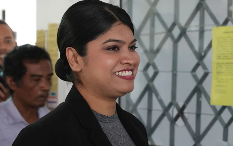 பூர்வாங்க ஆட்சேபத்தை சமர்ப்பித்தார் ஷீலா