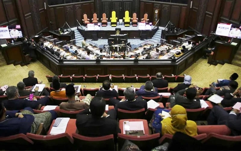 அம்னோவிற்கு நான்கு இடங்கள் ஒதுக்கப்பட்டுள்ளன