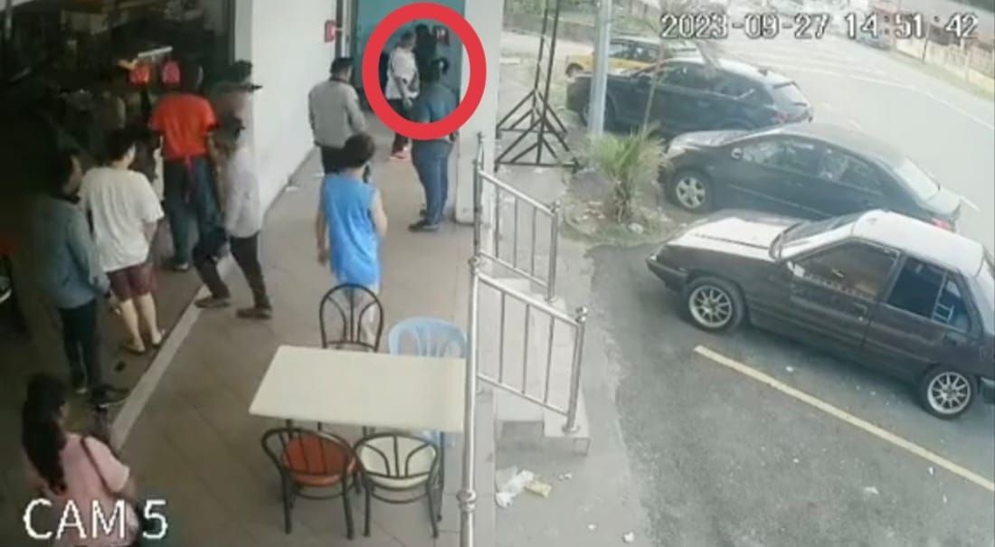 மோட்டார் சைக்கிள் திருடர்கள் பிடிபட்டனர்