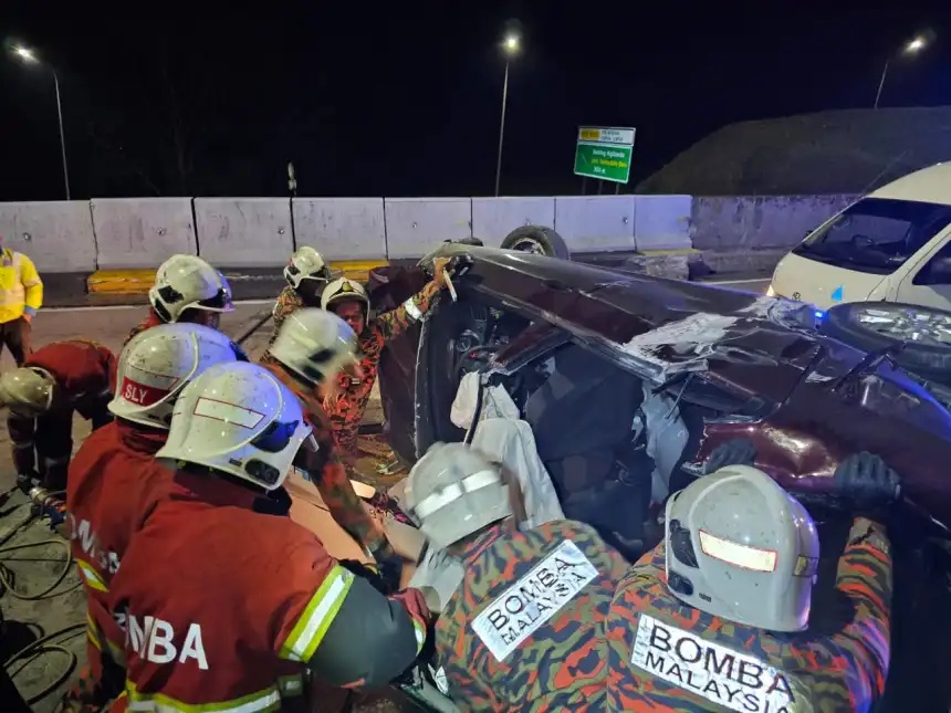 கார் தடம் புரண்டதில் ஆடவர் பலி