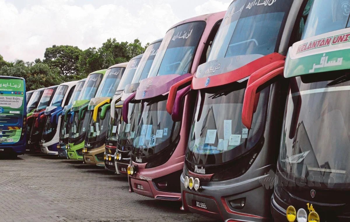 தலா 500 வெள்ளி உதவித் தொகையை கோருகின்றனர்