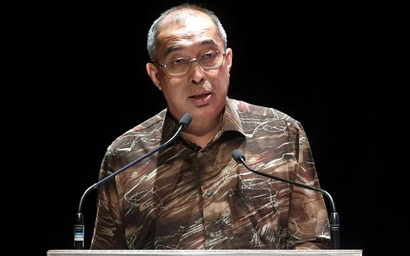 ஆங்கிலம் என்பது அனைத்துலக மொழியாகும், அதில் பயிற்சியும் முயற்சியும் தேவை