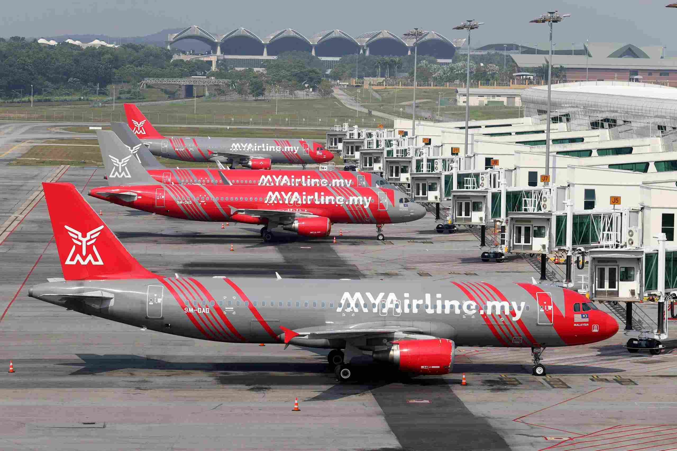 பொருளாதார விவகாரங்களை போலீஸ் ஆராய்கிறது