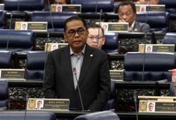 பொது பல்கலைக்கழகங்களின் பூமிபுத்ரா அல்லாத மாணவர்களின் எண்ணிக்கை 13.5 விழுக்காடாகும்