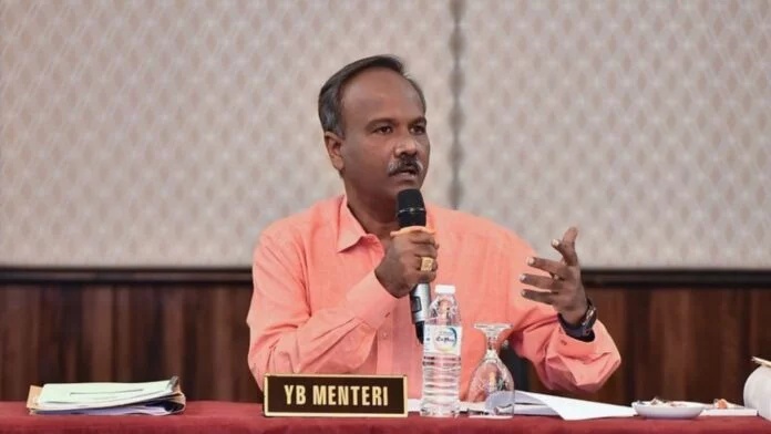 தொழிலாளர் சட்டங்களை பின்பற்றாத முதலாளிகள் மீது கடும் நடவடிக்கை, குடியேற்றம் - சிவகுமார்