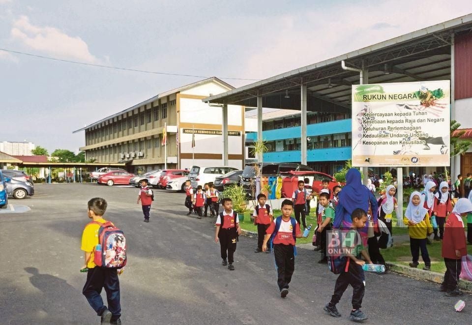பள்ளிகளில் புறப்பாட நடவடிக்கைக்கு மாற்றுவழி காண்பீர்