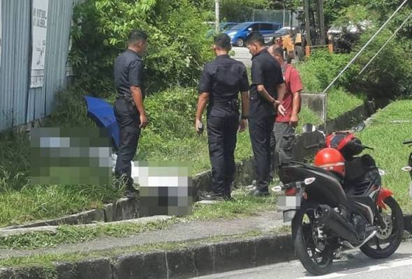 கால்வாயில் ஆடவரின் சடலம் மீட்பு