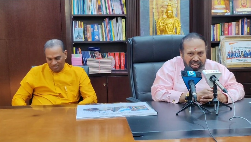 வாடகைக்கு மாற்றுப் பூக்கடைகளைக் கட்டித் தர தேவஸ்தானம் தயார் ! - தான் ஶ்ரீ ஆர் நடராஜா தகவல்