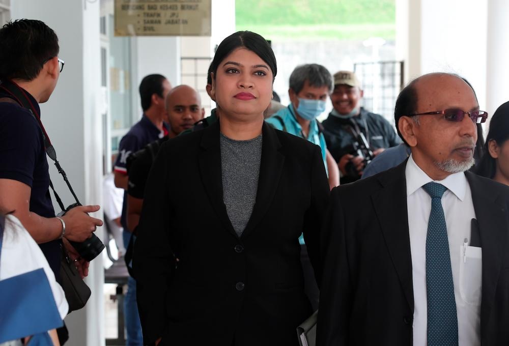 இன்ஸ்பெக்டர் ஷீலா ​மீது மேலும் ஒரு குற்றச்சா​ட்டு