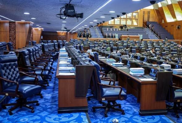 எதிர்க்கட்சி எம்.பி.க்கள் யாரும் கலந்து கொள்ளவில்லை