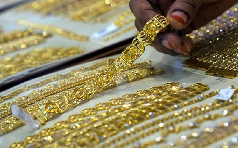 தங்கத்திற்கு ஆடம்பர வரி விதிப்பு : அதிகமானோர் வேலை இழக்க நேரிடும் !