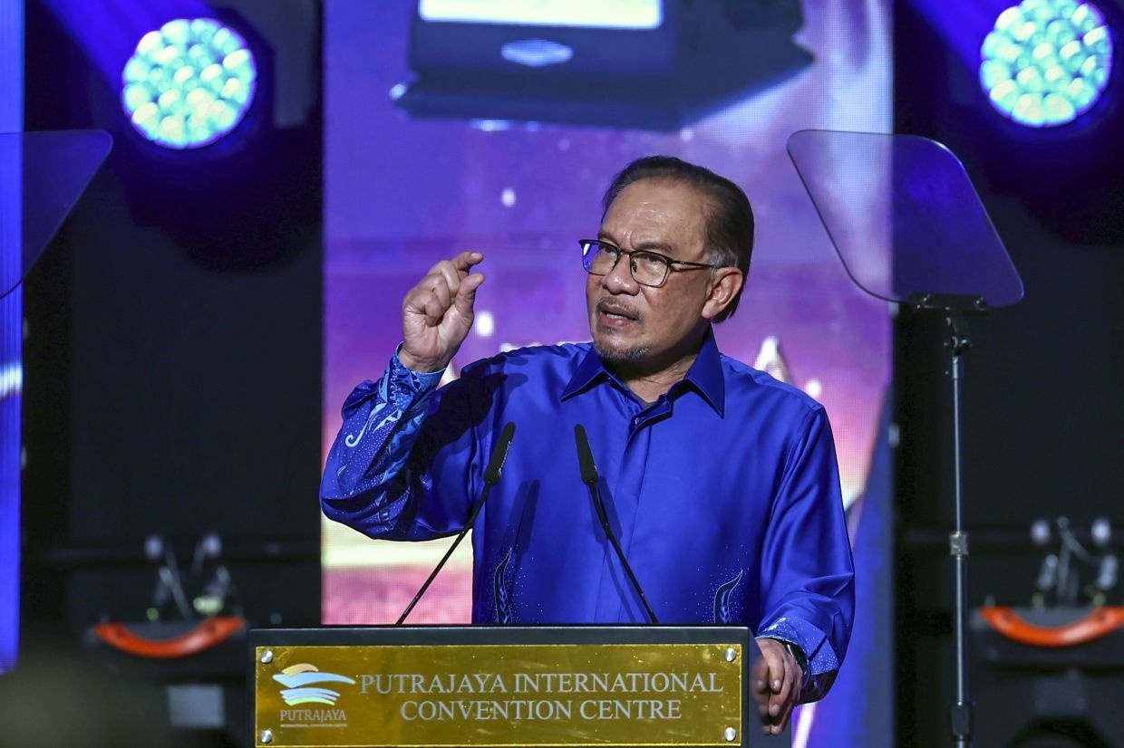 சம்பள உயர்வு, அடுத்த ஆண்டு அறிவிக்கப்படும்